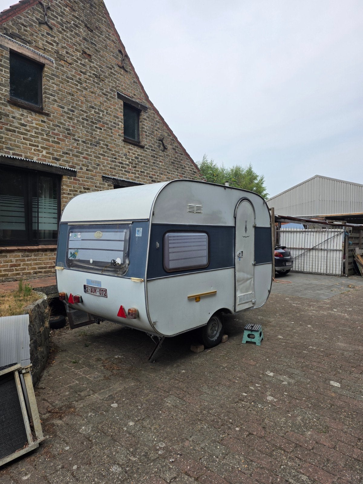 te koop caravan 750kg, Caravanes & Camping, Caravanes, 500 - 750 kg