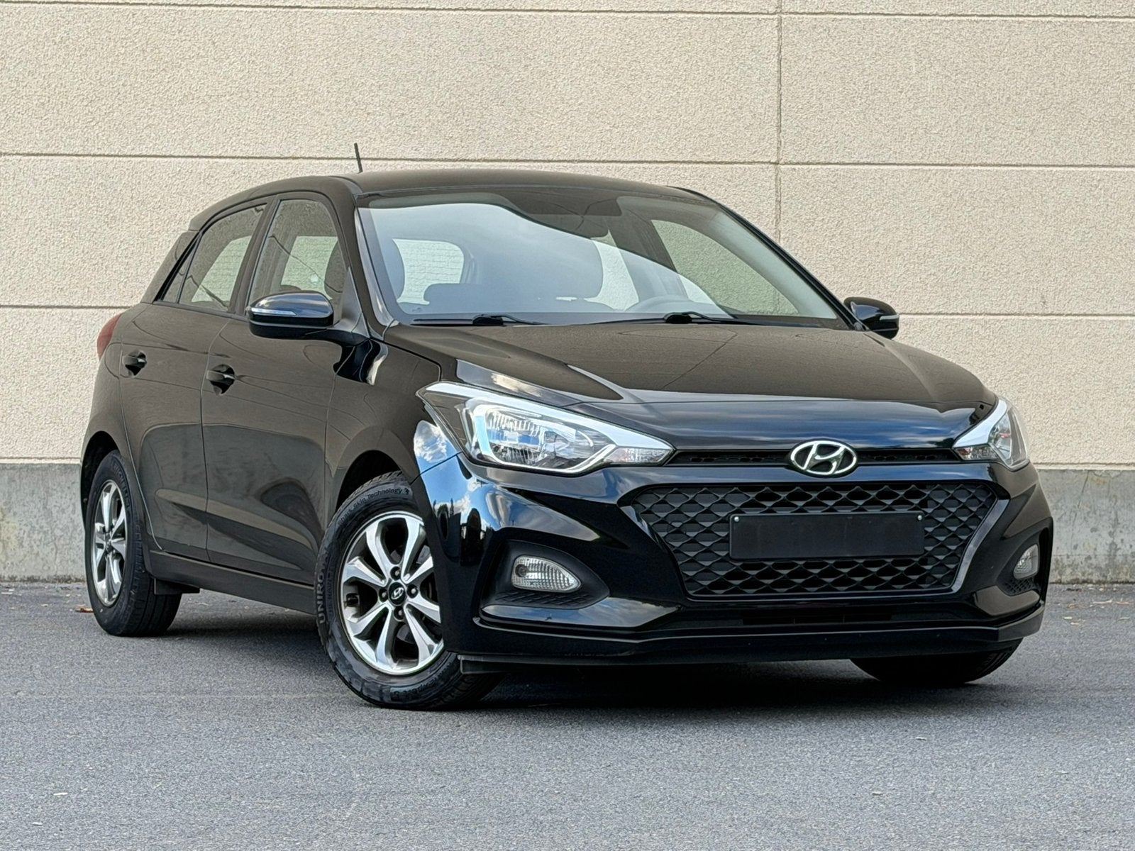 Hyundai i20 1.2i Essence 2020 – 92 000 km Garantie 12 mois, Autos, https://public.car-pass.be/vhr/ebc3b7d7-6680-4ca7-b397-7549590f2b4f