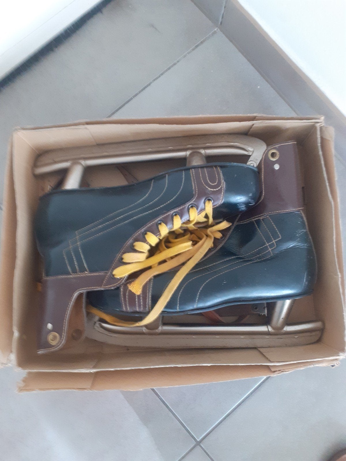 vintage schaatsen., Sport en Fitness, Ophalen, Gebruikt, Schaatsen