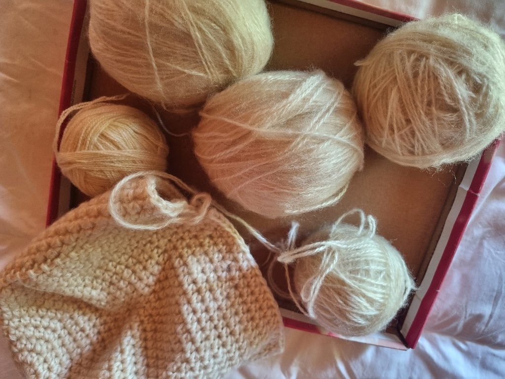 Nieuw.  Breigaren mohair ?, Enlèvement ou Envoi, Neuf, Tricot ou Crochet, Laine ou Fils