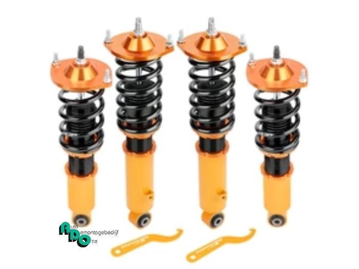 Kit de rabaissement d'un Mazda MX-5 (MX-5 NB 98-), -, 3 mois de garantie, Mazda, Utilisé