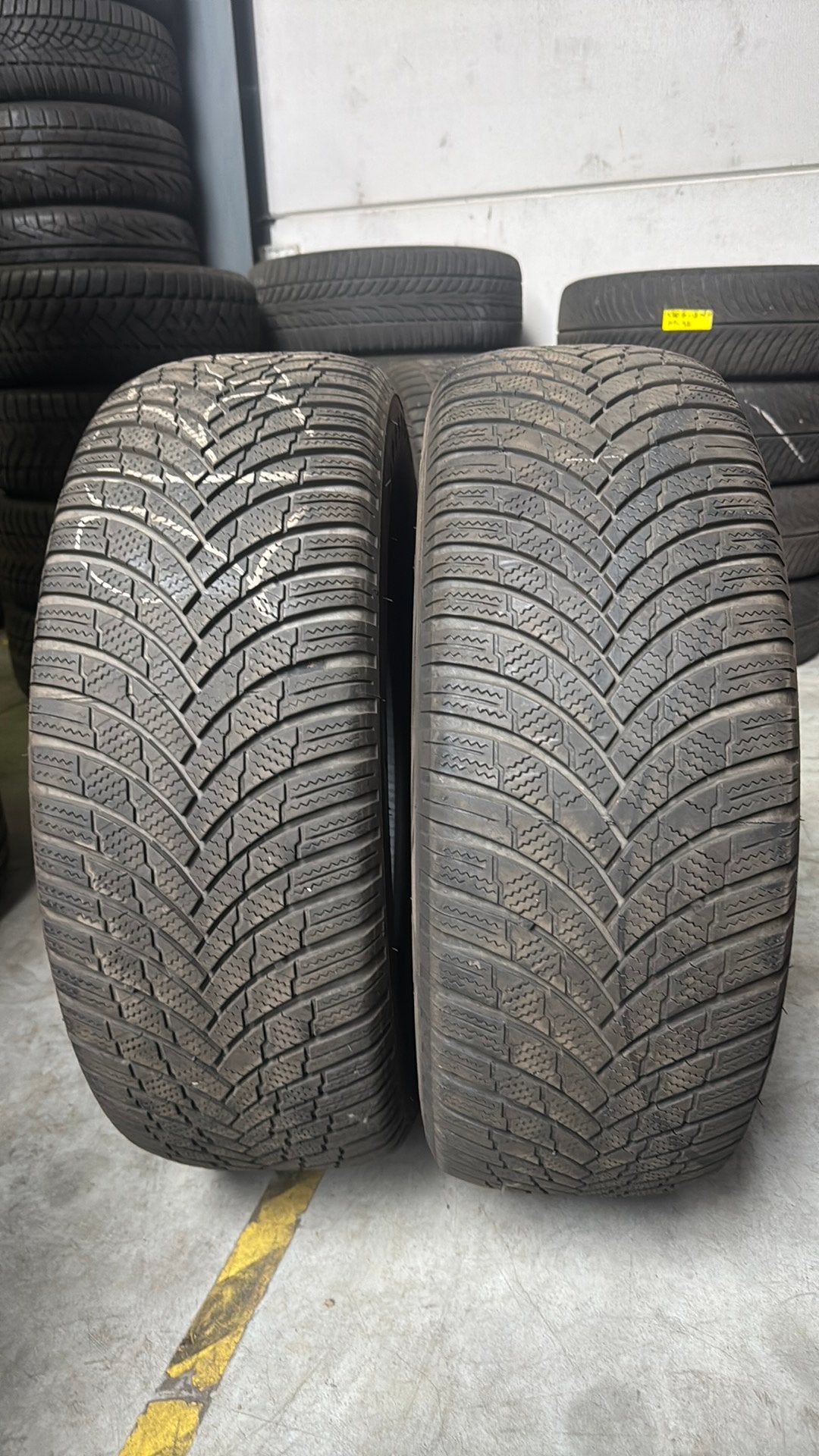 2356018 235/60/18 235/60R18 winterbanden merk firestone, Kleding | Dames, Ophalen