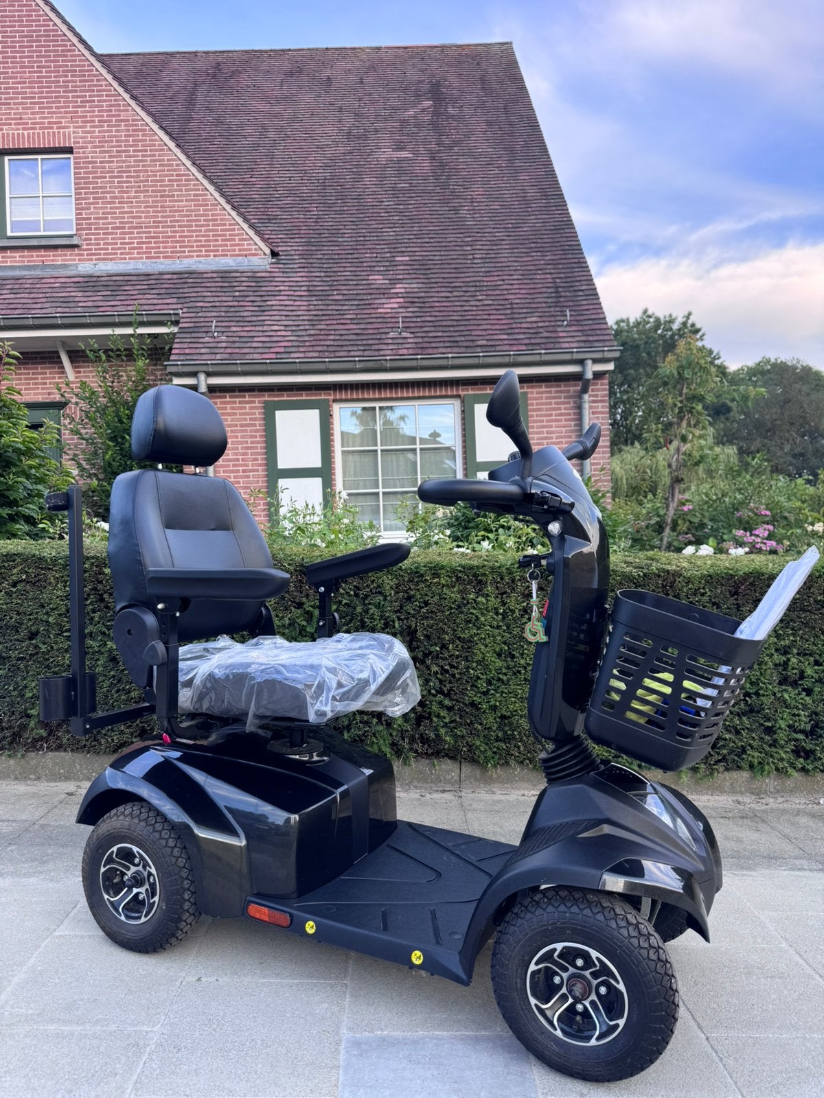 NIEUWESTAAT Scootmobiel ST4D elektrisch invalide Scooter, Ophalen of Verzenden, Inklapbaar, Zo goed als nieuw, Elektrische rolstoel