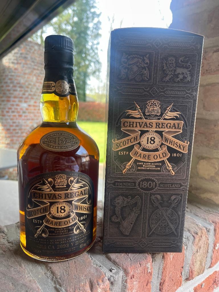 Whisky Chivas Regal 18Y, Collections, Vins, Enlèvement, Comme neuf, Autres régions, Autres types