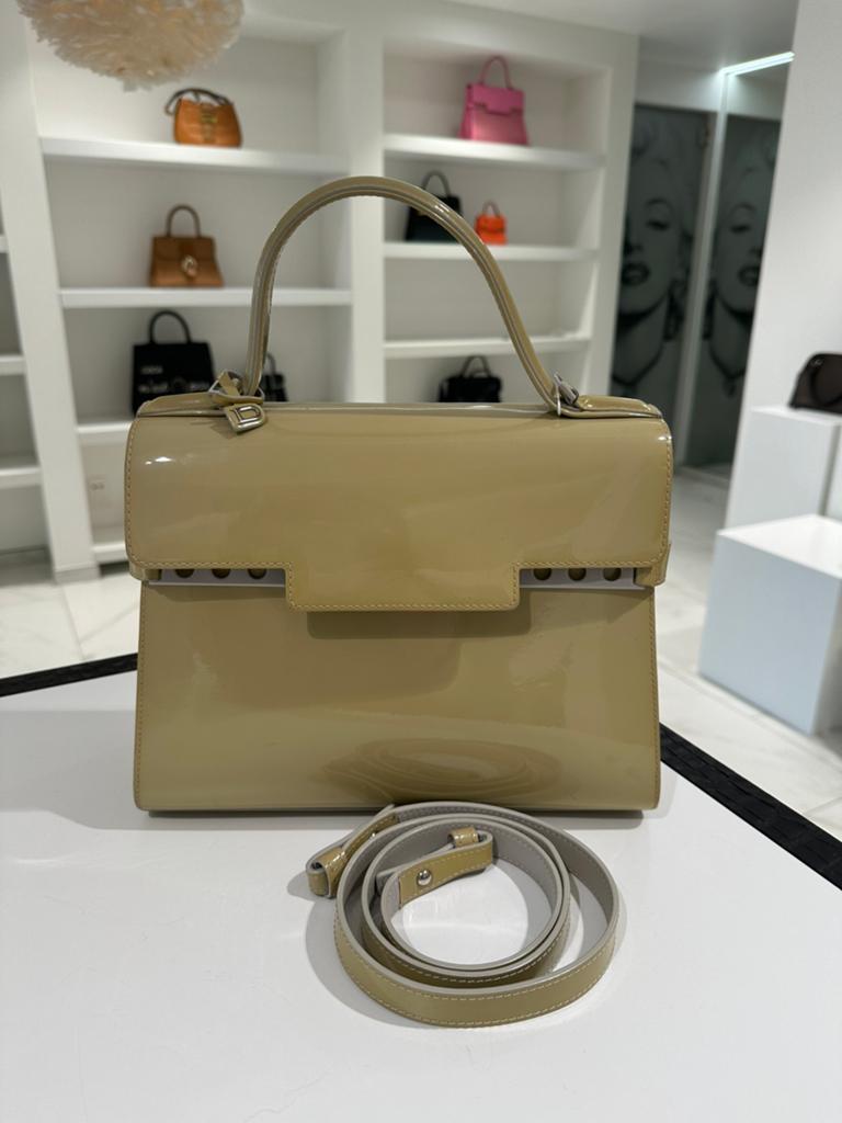 Delvaux Tempete MM Lakleder, Handtassen en Accessoires, Tassen | Damestassen, Ophalen, Zo goed als nieuw, Handtas