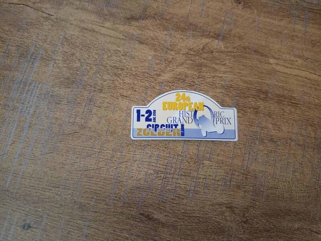 Sticker zolder, Ophalen