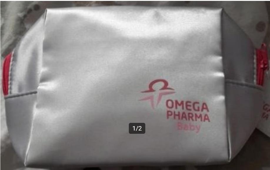 Omega Pharma Babyhoesje zilver/roze NIEUW, Ophalen of Verzenden, Nieuw, Grijs, Jongen of Meisje