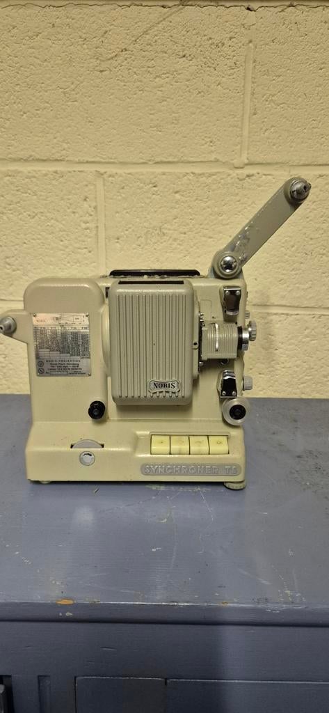 Ancien Projecteur cinema noris pour collection, Collections, Enlèvement, Projecteur