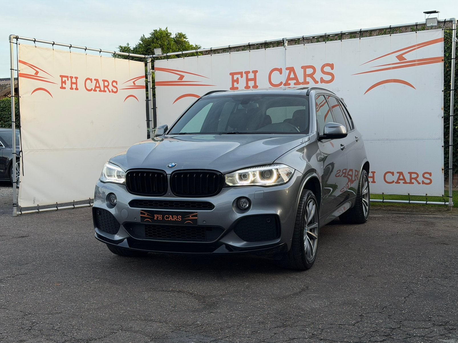 BMW X5 xDrive30d *M PACKET*M SPORT AUTOMAAT*PANO*HUD*EURO6b*, Auto's, Automaat, Dealer onderhouden, 2993 cc, 164 g/km