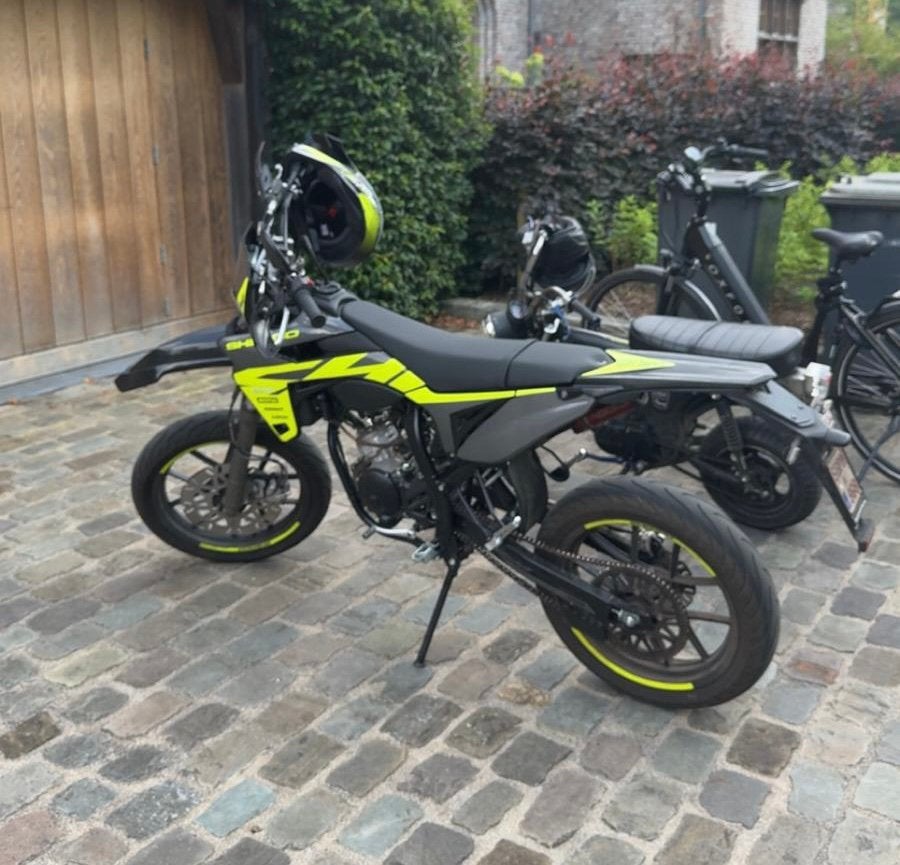 Sherco SM 50cc te koop, Fietsen en Brommers, 6 versnellingen, Gebruikt, 50 cc, Ophalen