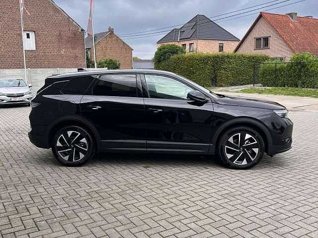 Opel Grandland GS Hybrid 145, Auto's, Opel, Overige modellen, 1199 cc, https://public.car-pass.be/vhr/827ed037-8995-4308-bc9c-c9f71ebcddf7