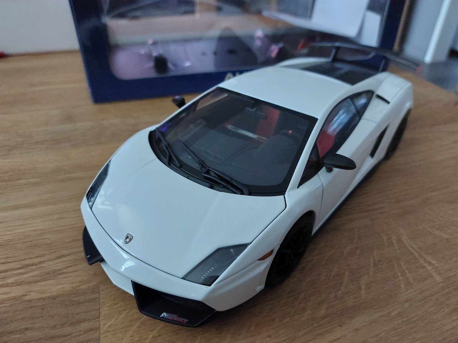 Autoart 1/18 Lamborghini Gallardo 570 Super Trofee, Ophalen of Verzenden, Zo goed als nieuw, Auto, Autoart