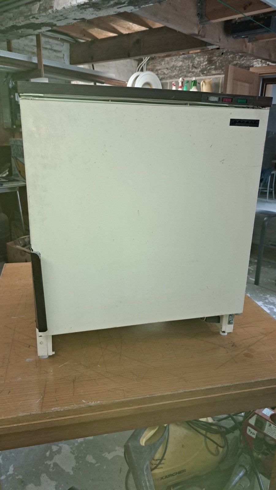 petit congélateur table, Enlèvement