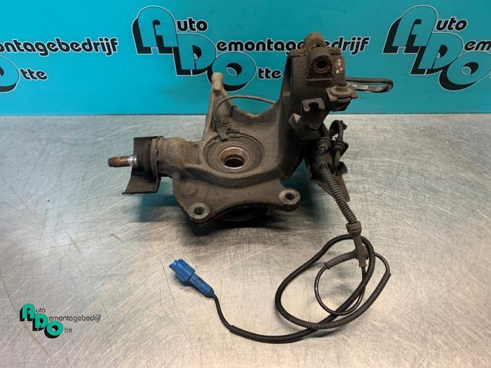 Fusee links-voor van een Citroen C5 (C5 04-), Gebruikt, -, Ophalen of Verzenden, -