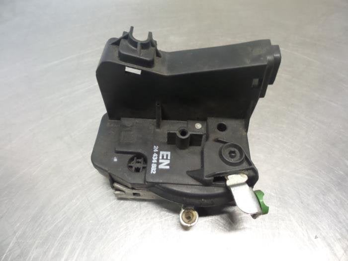 Deurslot Mechaniek 2Deurs links van een Opel Combo (Combo 02, Auto-onderdelen, Carrosserie, Gebruikt, -, -, Opel
