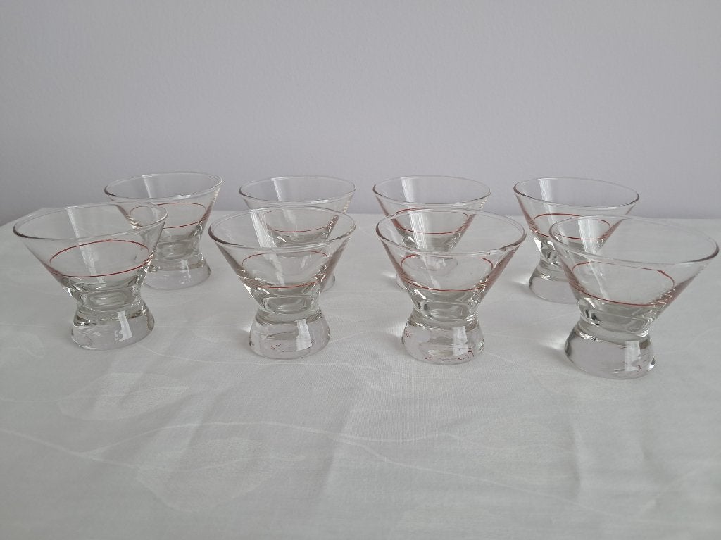 8 likeur-, wodka- of shotsglaasjes vintage, Ophalen of Verzenden