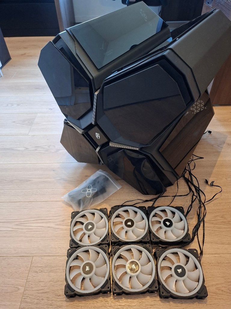 DeepCool Quadstellar + 6x corsair RGB fan, Computers en Software, Computerbehuizingen, Gebruikt, Ophalen