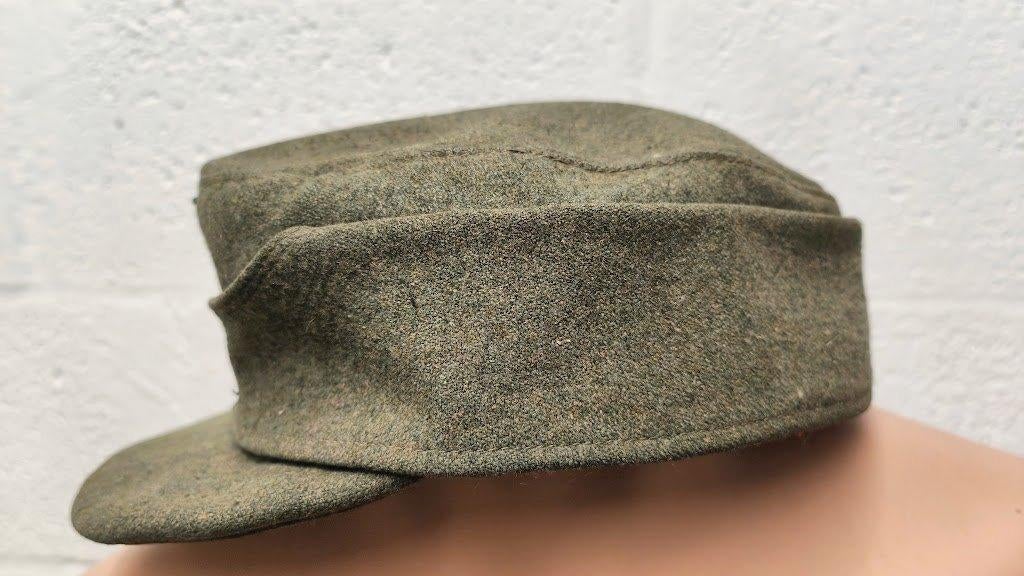 Model 43 WH Duitse troepenhoed uit de Wo2, Verzamelen, Militaria | Tweede Wereldoorlog, Ophalen of Verzenden, Landmacht, Helm of Baret
