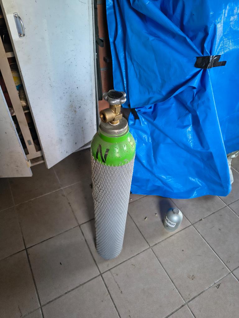 Persluchtfles 10 liter, Hobby en Vrije tijd, Overige Hobby en Vrije tijd, Ophalen, Zo goed als nieuw