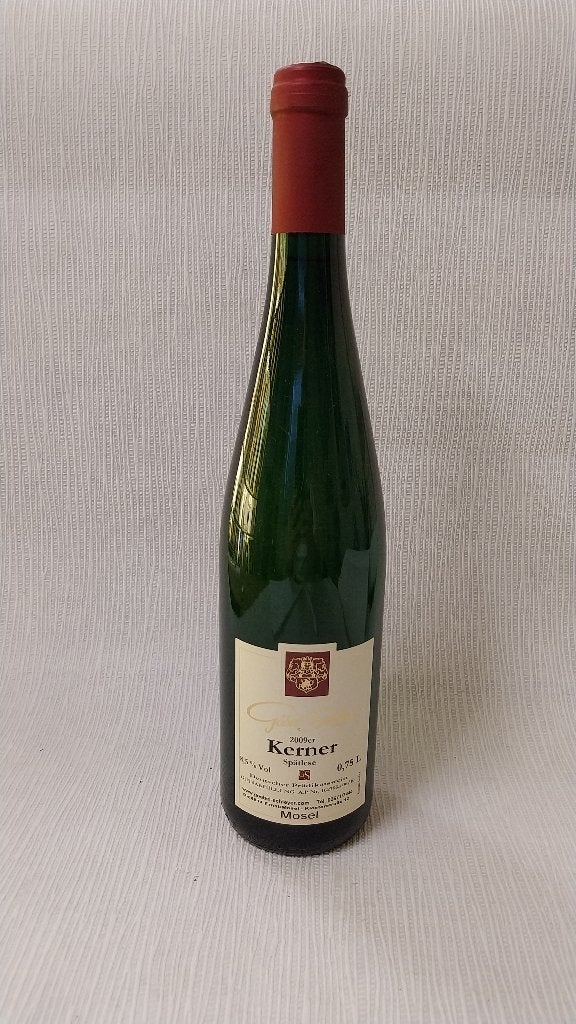 Volle fles wijn Kerner 2009 Mosel, Ophalen of Verzenden, Gebruikt