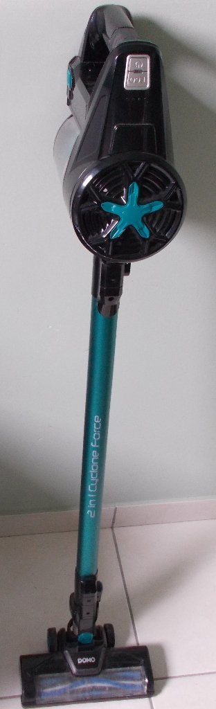 Domo  Steel Stofzuiger in prima staat met adapter, Ophalen, Overige merken, Zo goed als nieuw, Reservoir