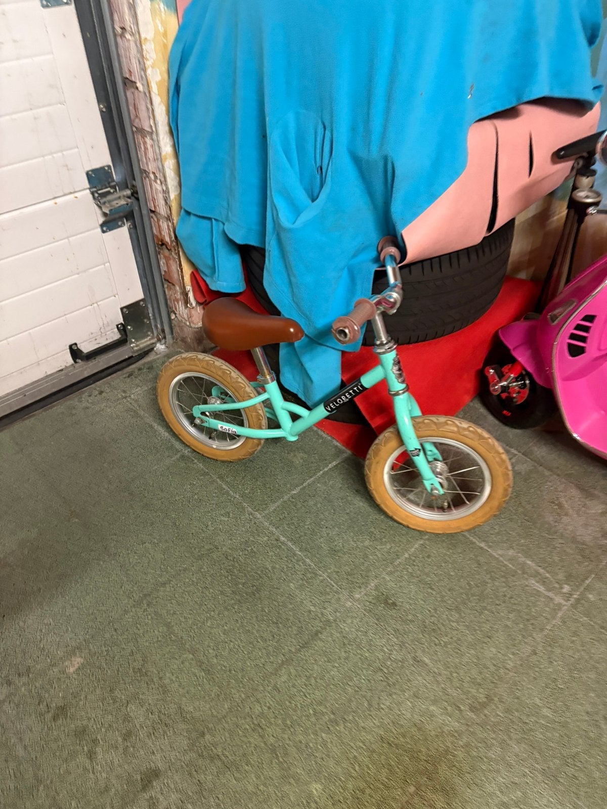 Loopfiets veloretti, Fietsen en Brommers, Ophalen, Zo goed als nieuw