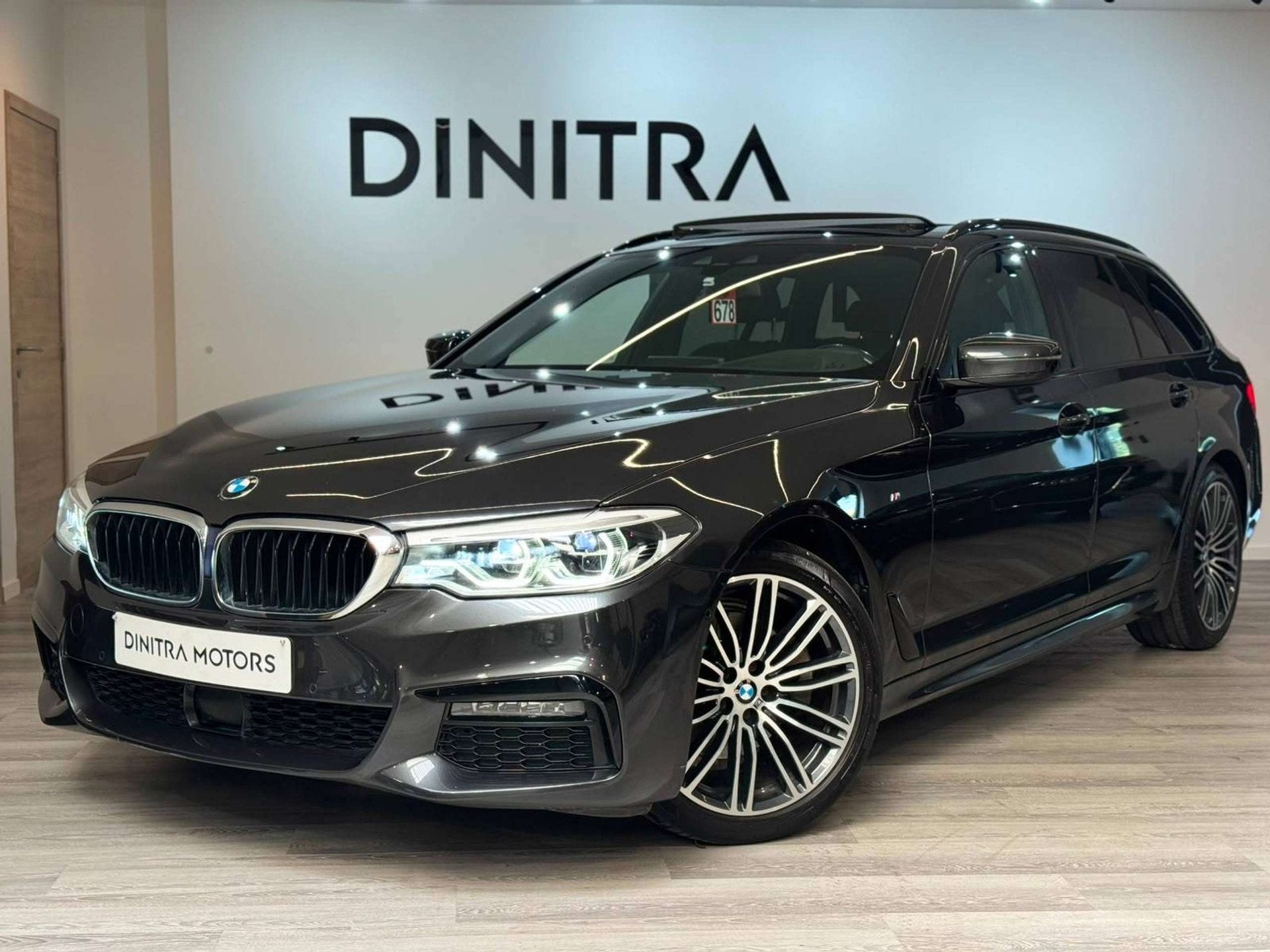 BMW 520 M-Sport - Pano/Carplay/ACC/LED/Memory, Automaat, 4 cilinders, https://public.car-pass.be/vhr/06a2c44d-2cde-42c3-890c-aa11177b9c8c