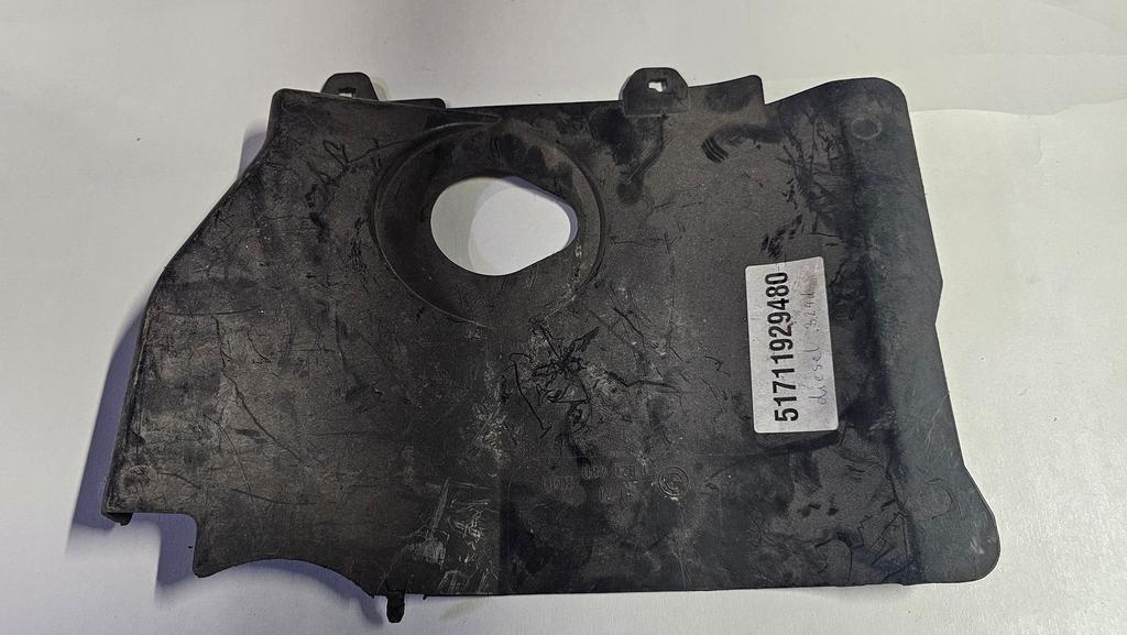 Afdekkap afdekking rechts koplamp BMW 3 serie E30 M21 517119, Gebruikt, -, Ophalen of Verzenden, -