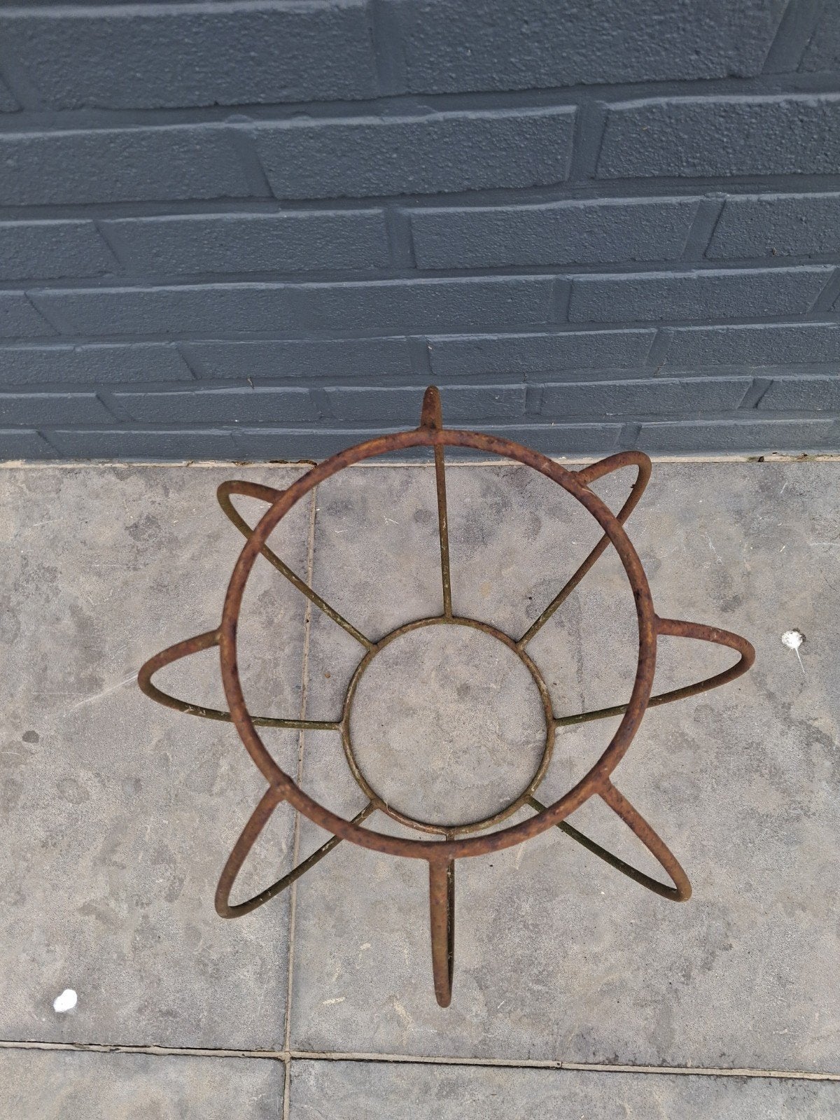 Tuinornament 50cm hoog en opening 20vm diameter, Ophalen