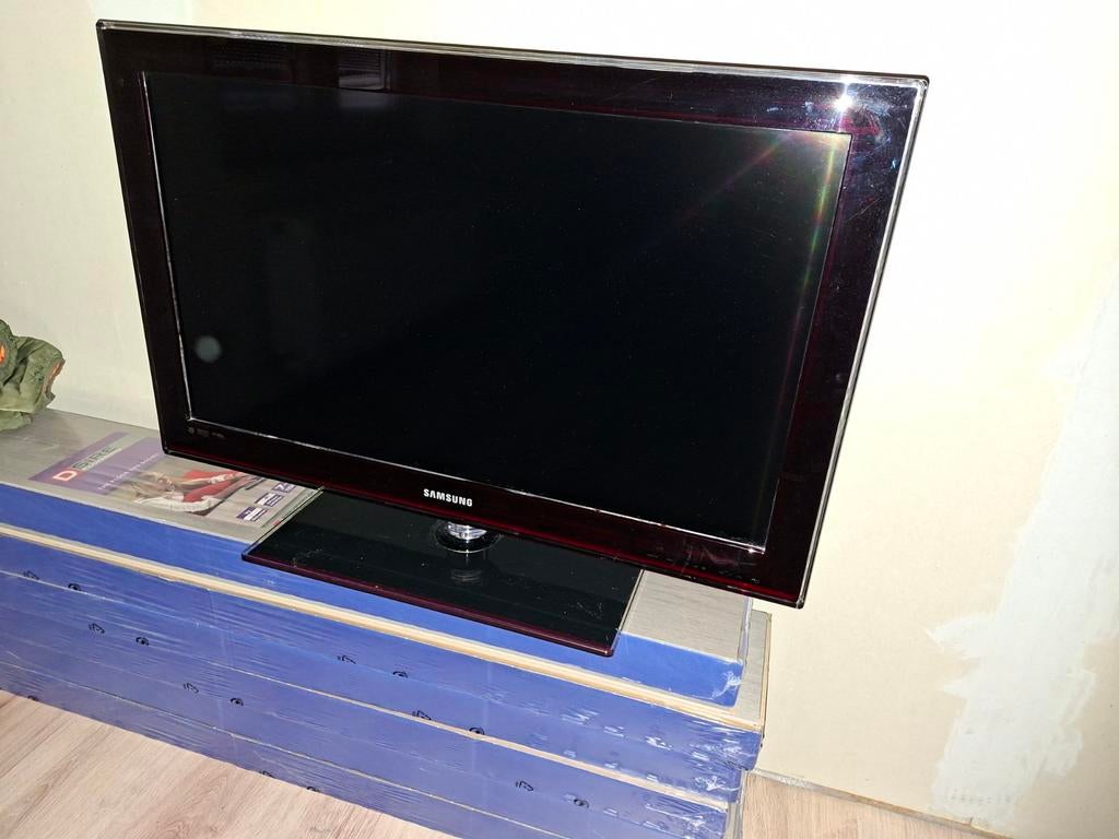 Samsung tv 32 inch, LCD, Comme neuf, Enlèvement, Samsung