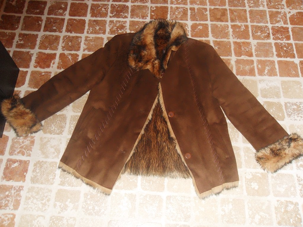 Bruine daim/bont jas, Ophalen of Verzenden, Zo goed als nieuw, Maat 42/44 (L), Bruin