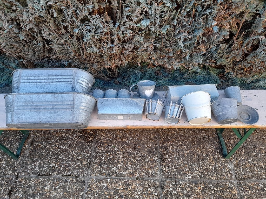 VINTAGE un lot de bacs à fleurs et cache-pots en ZINC, Enlèvement, Utilisé, Métal