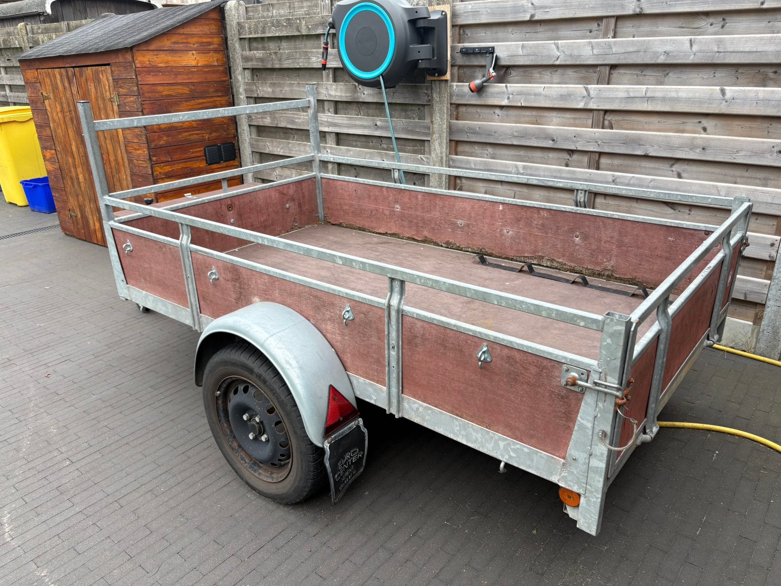 Degelijke aanhangwagen met (of zonder box), Ophalen, Zo goed als nieuw
