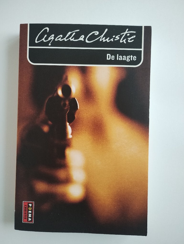 De laagte - Agatha Christie, Ophalen of Verzenden, Zo goed als nieuw
