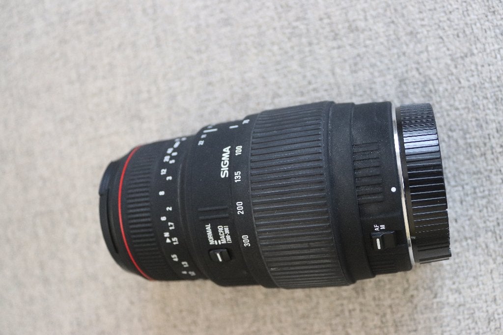 Sigma 70-300, TV, Hi-fi & Vidéo, Neuf, Sigma, Objectif macro, Enlèvement