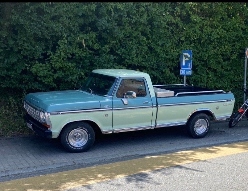 Ford F100 XLT Ranger, foto 2