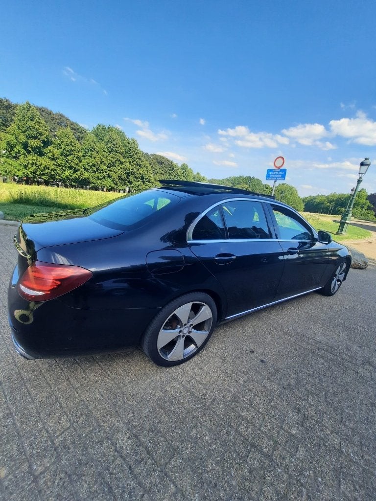 Mercedez-Benz 220, Cuir, Achat, Euro 6, Noir