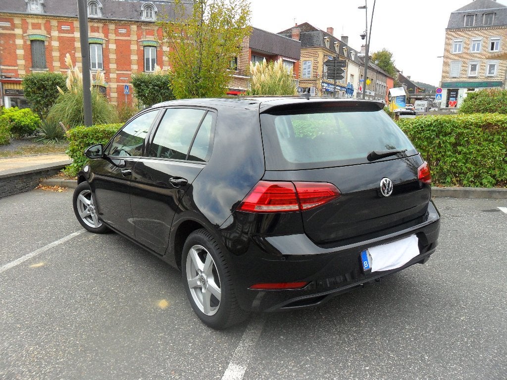 VW Golf  TDI Comfortline 85kw, 1355 kg, Achat, Noir, 5 portes