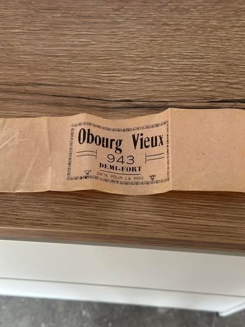 obourg vieux 943 demi fort papier verpakking, Tabaksdoos of Verpakking, Info@obourgvu.cp, Ophalen of Verzenden, Zo goed als nieuw