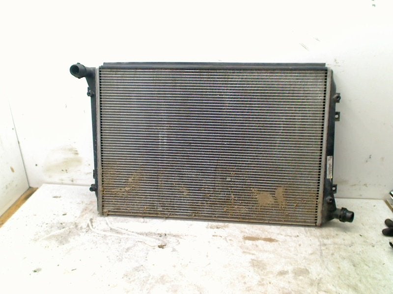 RADIATEUR EAU Volkswagen Golf V (1K1) (1K0121251AL), Volkswagen, Volkswagen AG, Utilisé, Kundenbetreuung@volkswagen.de
