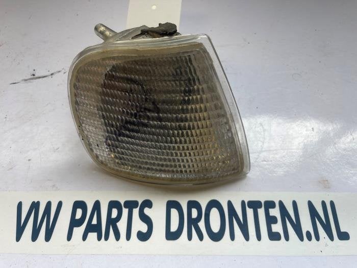 Richtingaanwijzer rechts van een Volkswagen Caddy, Gebruikt, -, Volkswagen, -