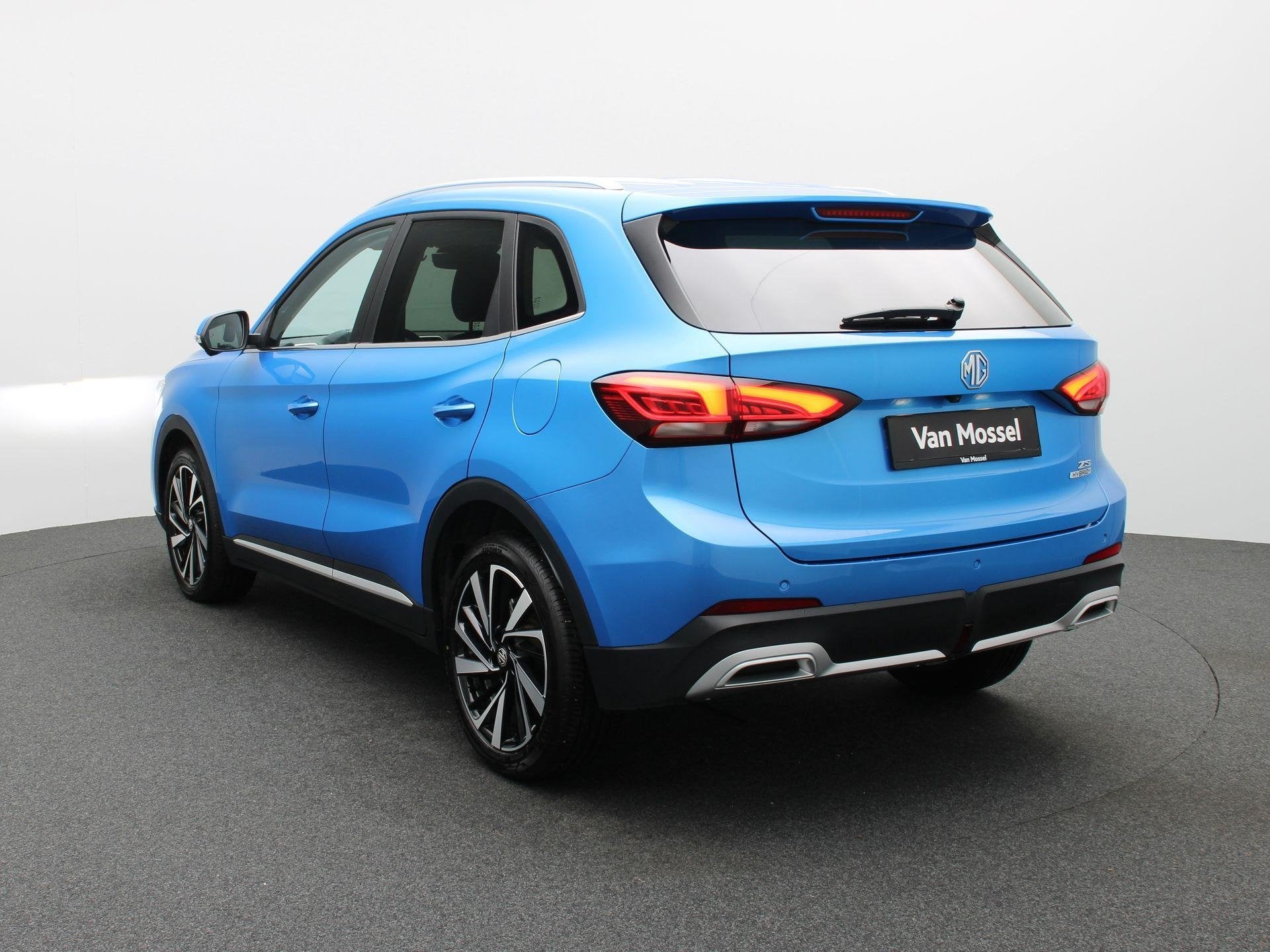 MG ZS Hybrid+ Luxury (automatique), Entreprise, ZS, 5 places, Automatique