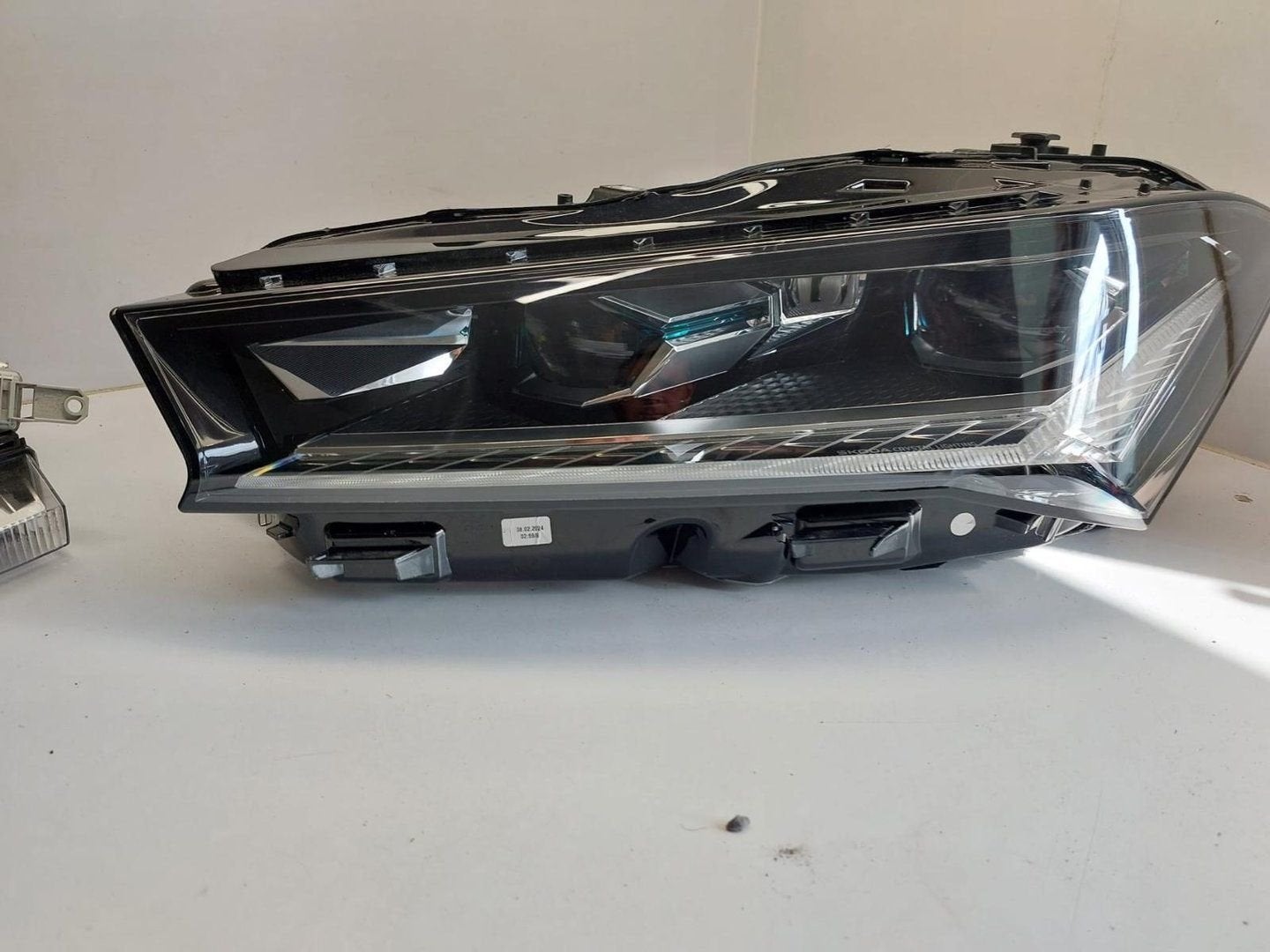 SKODA SUPERB IV 4 FULL LED-LAMP  2023-2024  Lings, Gebruikt, -, -, Ophalen of Verzenden