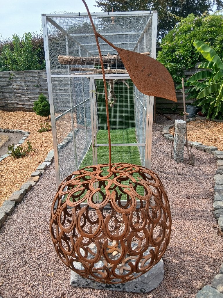 tuinbeeld & appel  & kunstwerk & hoogte 185 cm, Tuin en Terras, Tuinbeelden, Ophalen, Nieuw, Metaal, Abstract beeld