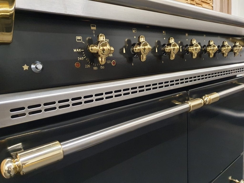 Lacanche Fornuis 100cm zwart + messing 2 elektrische ovens, Gaz, Classe énergétique A ou plus économe, Comme neuf, Enlèvement