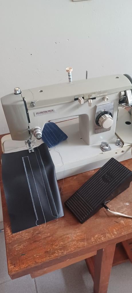 Machine à coudre, Machine à coudre