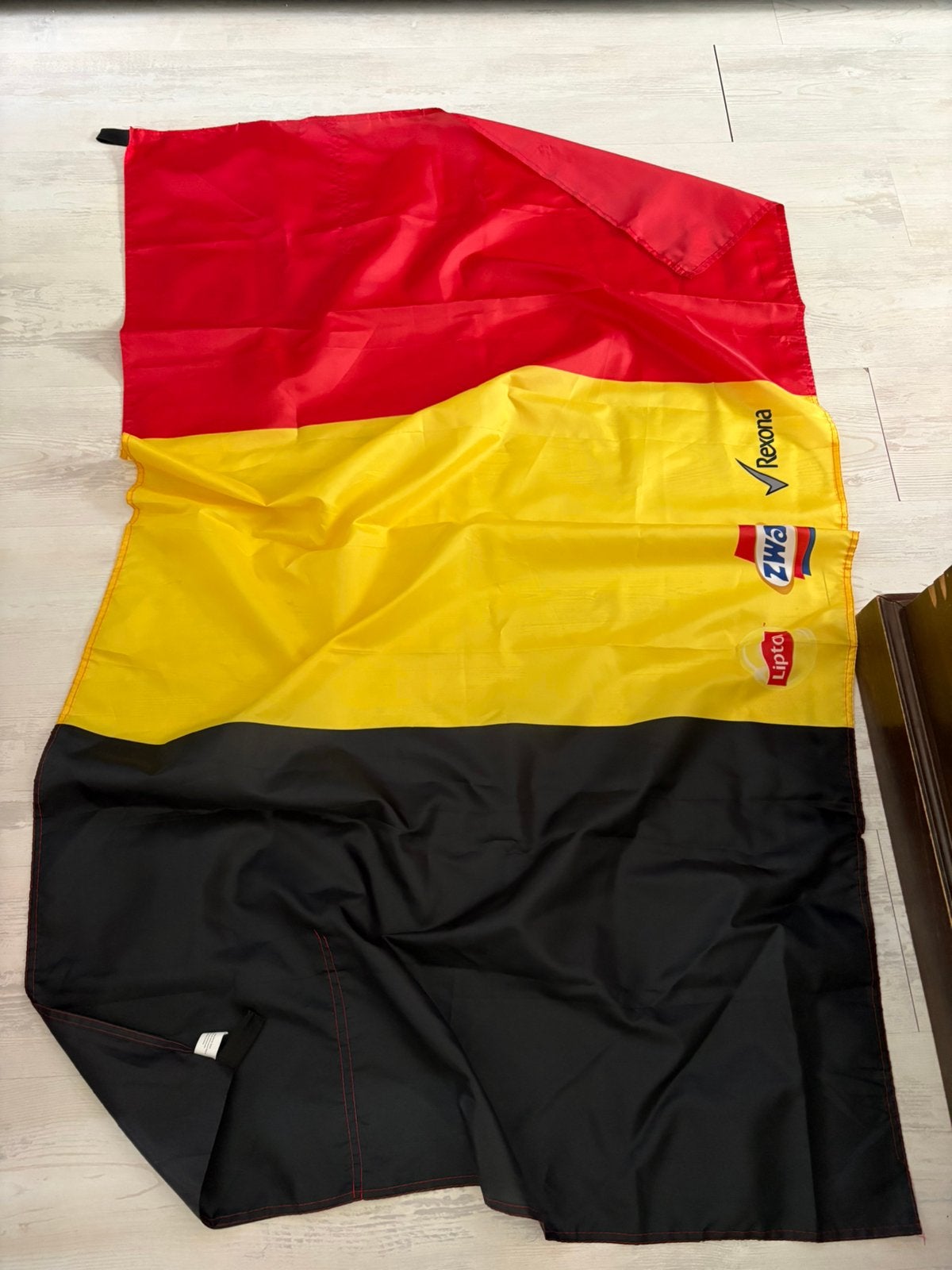 Vlag België, Ophalen, Nieuw
