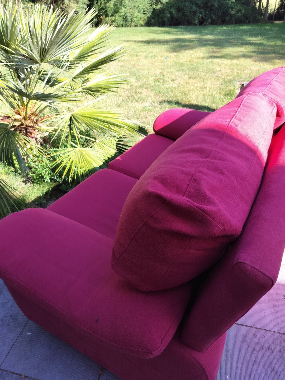 Moderne tweezit rood, Ophalen