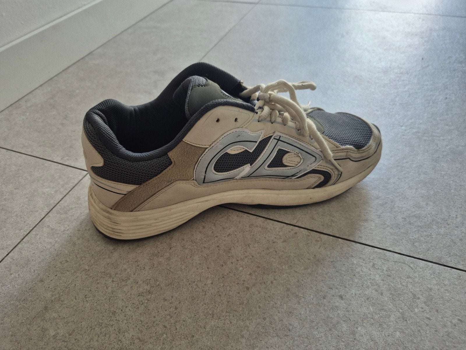 Chaussures Christian Dior, Autres couleurs, Enlèvement, Porté, Cd
