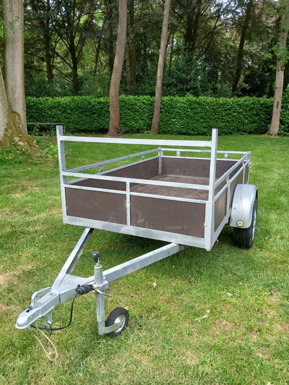 Aanhangwagen 750 kg - 225 cm x 130,5 cm, Enlèvement